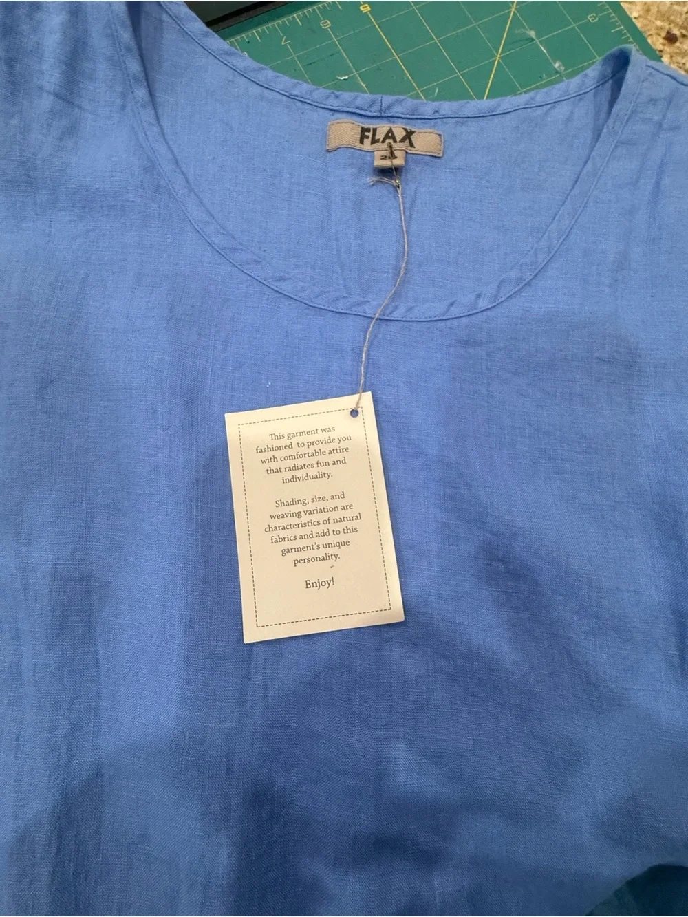 Flax Linen Top in Beautiful Blue! Size 2G - Picture 4 of 4